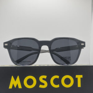 MOSCOT