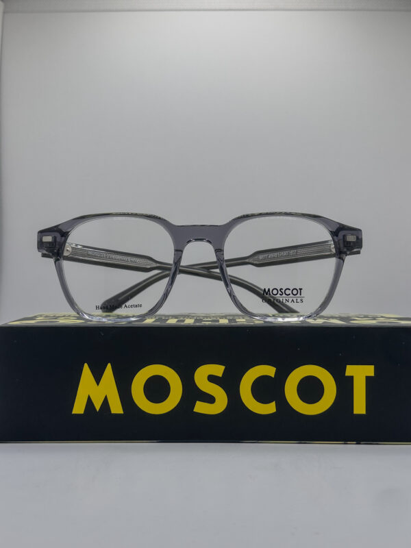 MOSCOT – Image 2