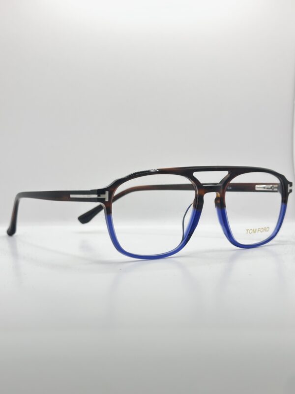 TOM FORD – Image 2